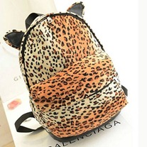 C308#LEOPARD Member Price Rp 179,000 Material Fur Leather Height 40 cm Length 35 cm Depth 16 cm Weight 450g