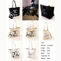 C914#BLACK,GOLD,SILVER Member price Rp 227.000 Material PU leather Height  30cm Length  28cm Depth  13cm Weight  500g