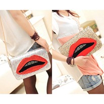 C997#SILVER,GOLD Member Price Rp 203.000 Material Kulit PU Height 18 cm Length 28 cm Depth 8 cm Weight 600g